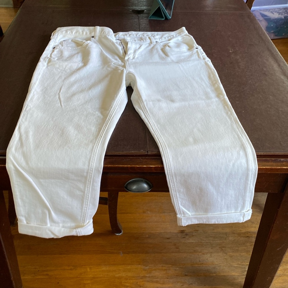 Eddie Bauer off white jeans. Non smoking home.